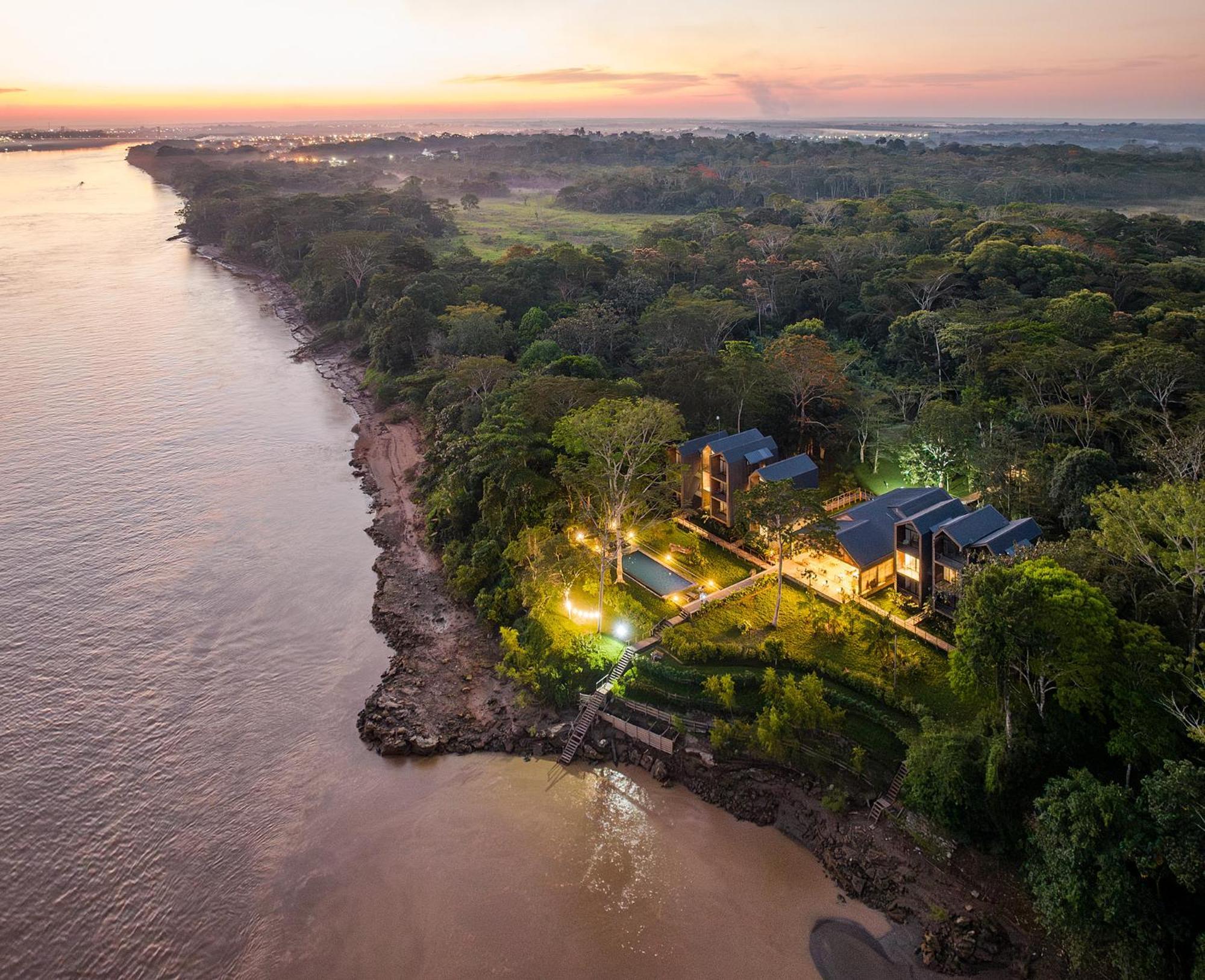 Hotel Enai Puerto Maldonado Buitenkant foto
